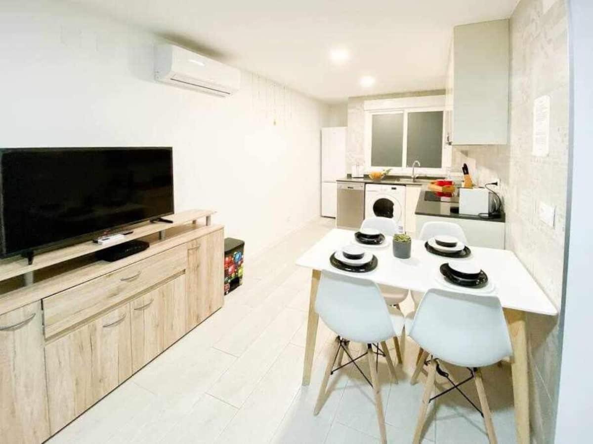 Apartment In Alicante Downtown/El Postiguet Beach Exterior foto