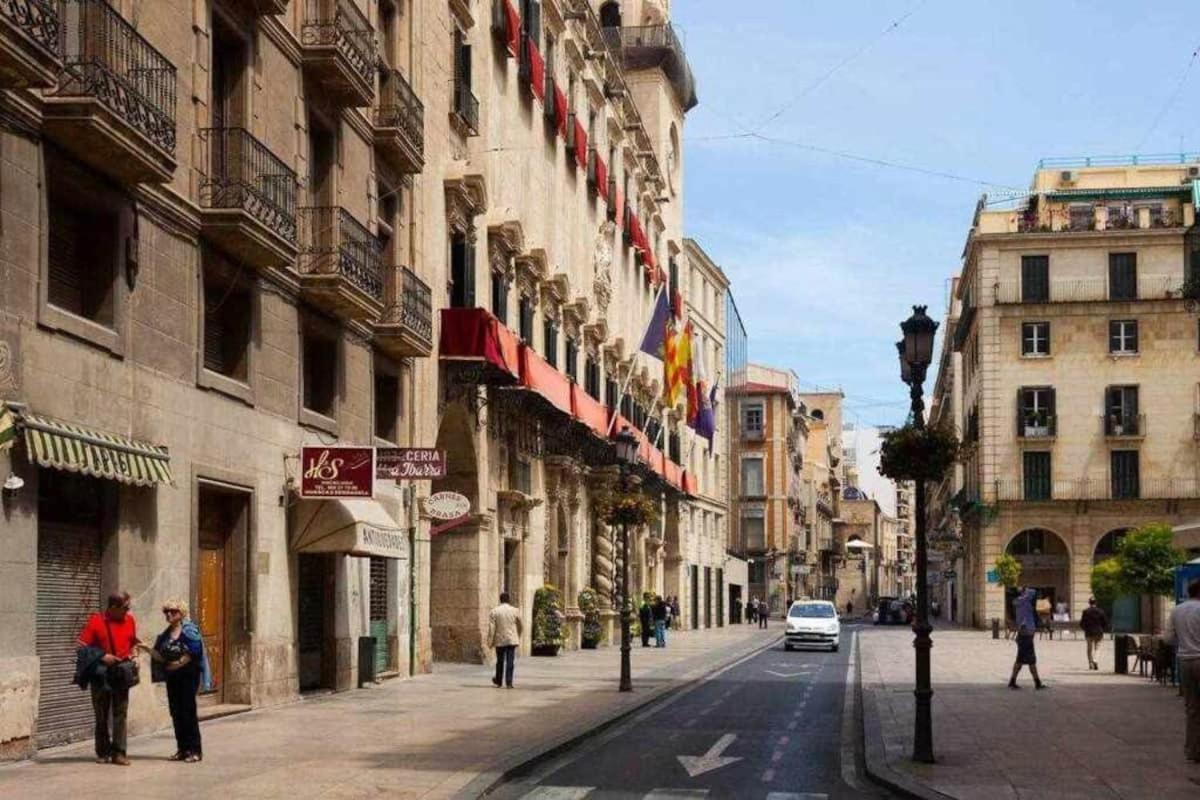 Apartment In Alicante Downtown/El Postiguet Beach Exterior foto